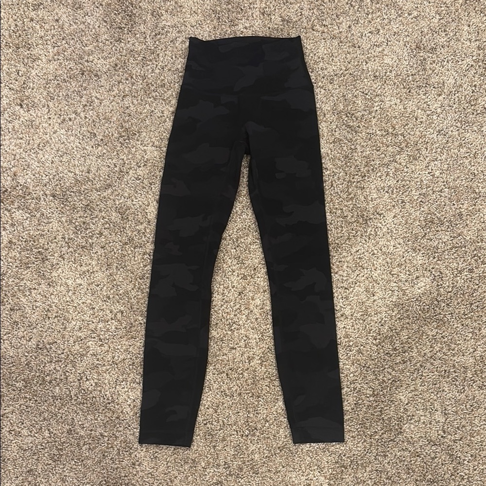Black Lululemon Camouflage Leggings